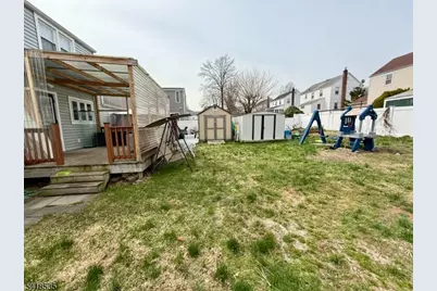 8 Orchard Dr, Clifton, NJ 07012 - Photo 35