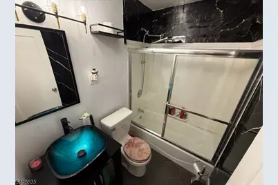 8 Orchard Dr, Clifton, NJ 07012 - Photo 25