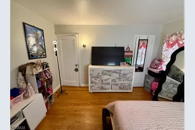 8 Orchard Dr, Clifton, NJ 07012 - Photo 23