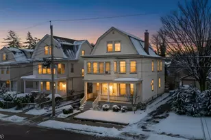 54 Riggs Pl, West Orange Township, NJ 07052 - Photo 3