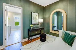 34 Eastwood Ter, East Hanover Township, NJ 07936 - Photo 5