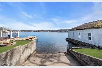 301 Lakeside Blvd, Hopatcong, NJ 07843 - Photo 41