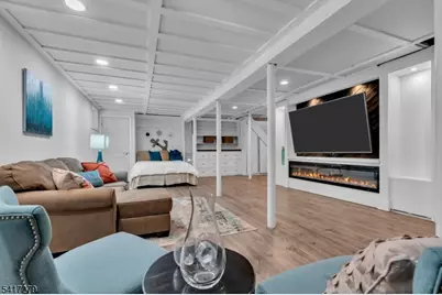 301 Lakeside Blvd, Hopatcong, NJ 07843 - Photo 33