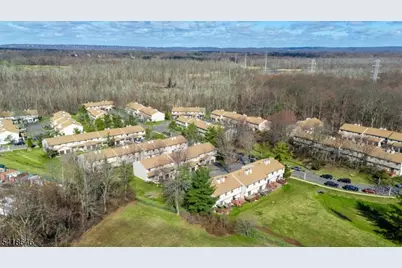 5 Lily Ct, Edison, NJ 08820 - Photo 33