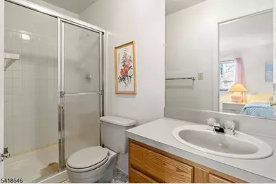 5 Lily Ct, Edison, NJ 08820 - Photo 17