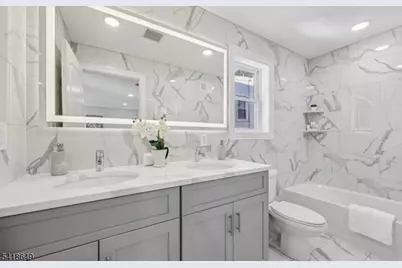 139 N 15th St 2nd Floor, East Orange, NJ 07017 - Photo 11