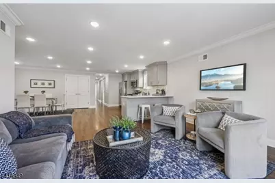 139 N 15th St 2nd Floor, East Orange, NJ 07017 - Photo 3