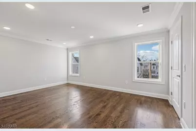 139 N 15th St 2nd Floor, East Orange, NJ 07017 - Photo 23