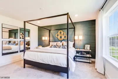 81 Eastwood Ter, East Hanover Township, NJ 07936 - Photo 19