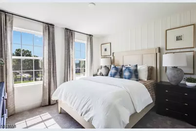 81 Eastwood Ter, East Hanover Township, NJ 07936 - Photo 27