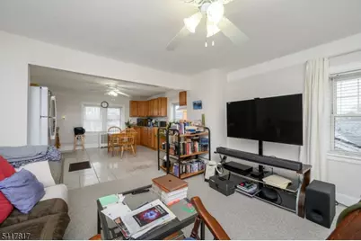 324 N 8th Ave, Manville, NJ 08835 - Photo 29