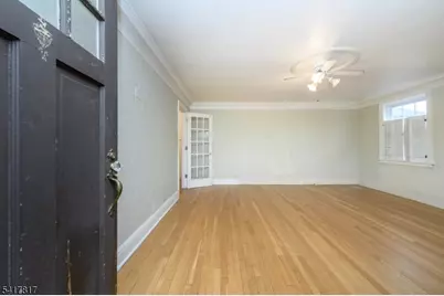 324 N 8th Ave, Manville, NJ 08835 - Photo 3