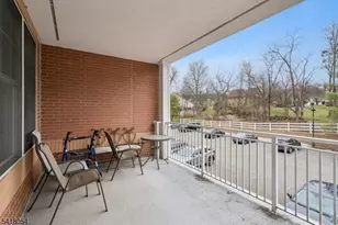 5205 Pointe Gate Dr, Livingston, NJ 07039 - Photo 21