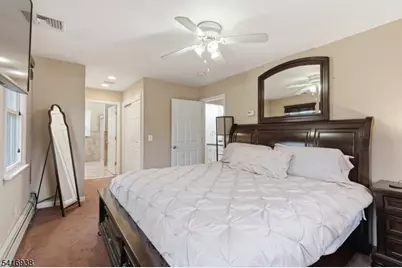 27 Schwarz Blvd, Jefferson Township, NJ 07849 - Photo 25