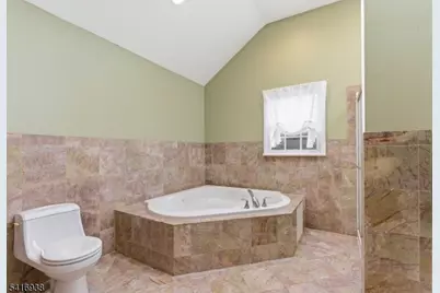 27 Schwarz Blvd, Jefferson Township, NJ 07849 - Photo 17