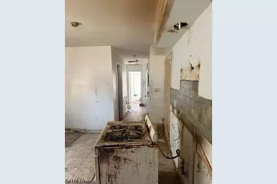 328-330 Hawthorne Ave, Newark, NJ 07112 - Photo 3