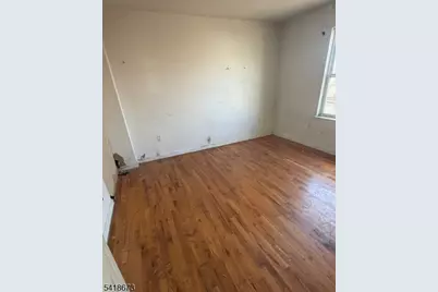 328-330 Hawthorne Ave, Newark, NJ 07112 - Photo 7