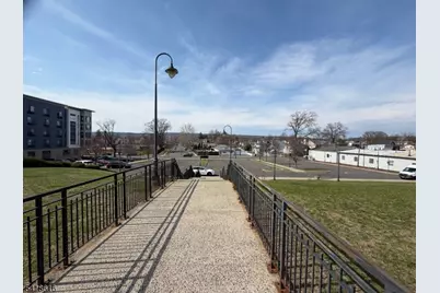 1127 Earle Pl, Plainfield, NJ 07062 - Photo 33