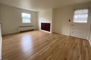 1968 Vauxhall Rd, Union Township, NJ 07083 - Photo 5