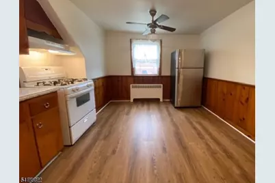 1968 Vauxhall Rd, Union Township, NJ 07083 - Photo 7