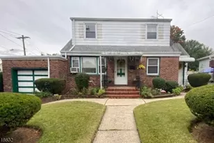 1968 Vauxhall Rd, Union Township, NJ 07083 - Photo 1