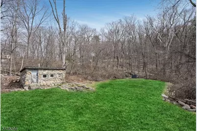 27 Mountain Ave, Wanaque, NJ 07465 - Photo 29