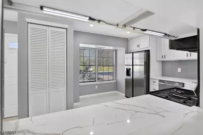 66 Pear Tree Ln, Franklin Township, NJ 08823 - Photo 5