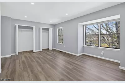 66 Pear Tree Ln, Franklin Township, NJ 08823 - Photo 9