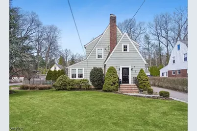 25 Bowers Rd, Caldwell Boro Twp., NJ 07006 - Photo 1