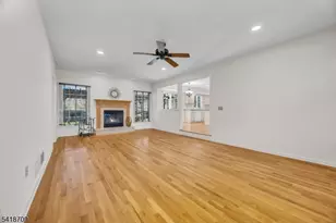 8 Flagg Way, Hillsborough Township, NJ 08844 - Photo 17