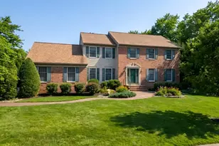 8 Flagg Way, Hillsborough Township, NJ 08844 - Photo 3