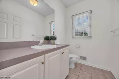 8 Flagg Way, Hillsborough Township, NJ 08844 - Photo 21