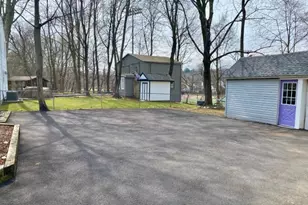 26 S Maple Ave, Park Ridge, NJ 07656 - Photo 17