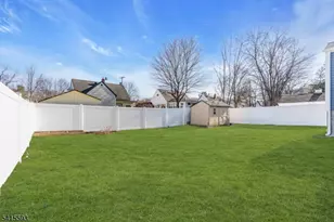 60 Watson Dr, Dover, NJ 07801 - Photo 33