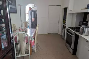 326 Elm St, Perth Amboy, NJ 08861 - Photo 13