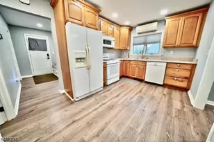 51 Terrace Ave, Butler, NJ 07405 - Photo 13