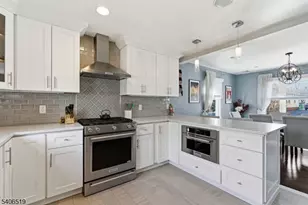 44 Laura Ave, Nutley, NJ 07110 - Photo 7