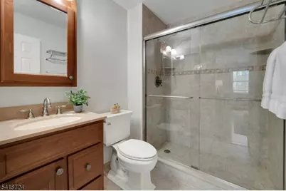 30 Coachlight Dr, Chatham Township, NJ 07928 - Photo 15