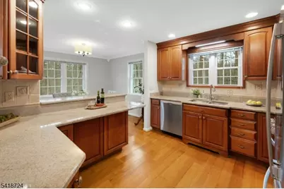 30 Coachlight Dr, Chatham Township, NJ 07928 - Photo 7