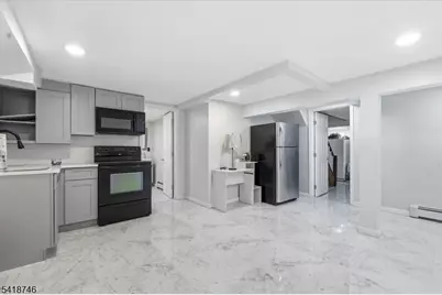 415 19th Ave, Paterson, NJ 07504 - Photo 37