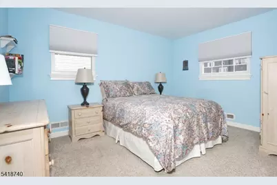 79 Highview Ter, Rockaway Township, NJ 07801 - Photo 17