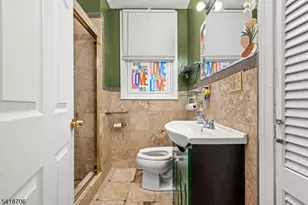 102 Treacy Ave, Newark, NJ 07108 - Photo 7