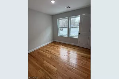 214 South 10th Street, Newark, NJ 07107 - Photo 17