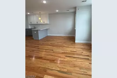 214 South 10th Street, Newark, NJ 07107 - Photo 7