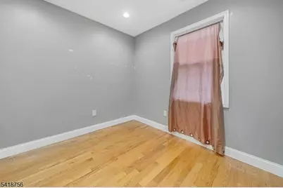 518 Summer St, Paterson, NJ 07501 - Photo 7