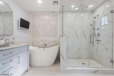 78 Glen Ave, Roseland, NJ 07068 - Photo 21