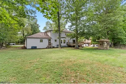 36 Scarsdale Dr, Livingston, NJ 07039 - Photo 29