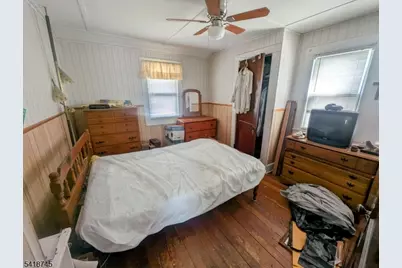 70 N Hillside Ave, Roxbury Township, NJ 07847 - Photo 17