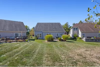 24 Bluffs Ct, Hamburg, NJ 07419 - Photo 33