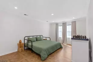 24 Bluffs Ct, Hamburg, NJ 07419 - Photo 25